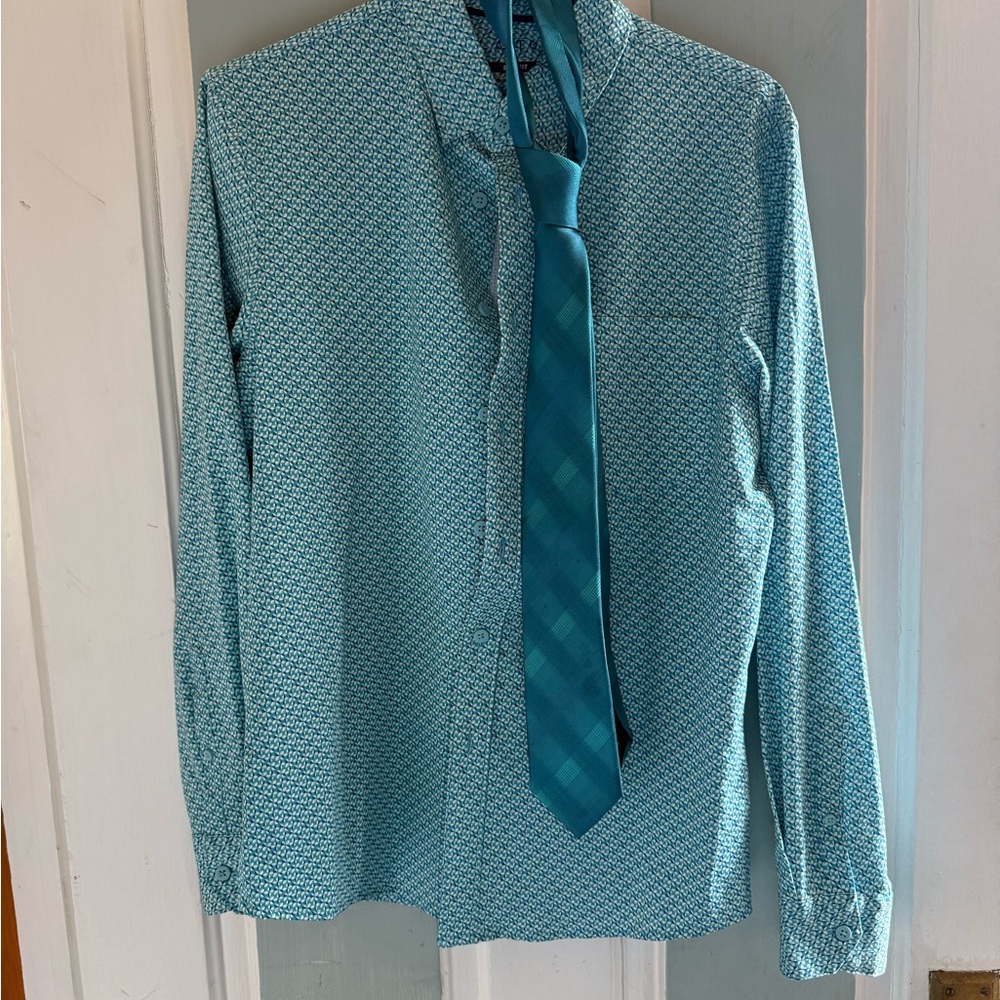 Apt. 9 Blue Dress Shirt with Geometric Pattern